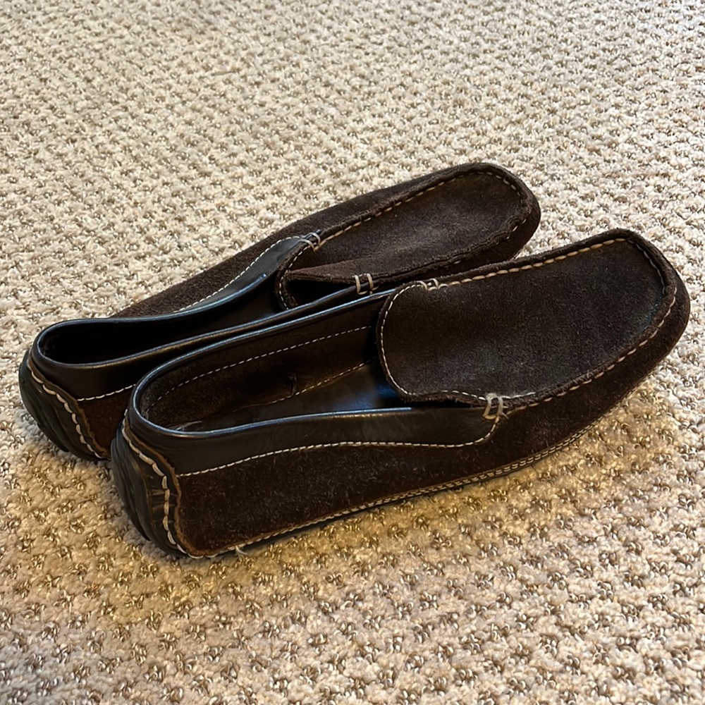 Banana Republic brown suede driving shoes size 6